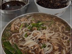 -正宗杨记普洱酸醋米线(总店)