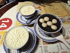 -广信牛奶甜品世家(台东店)