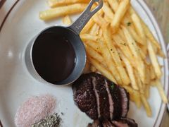 -羽深肉铺 Steak & Wine