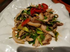 -博望坡饭店(宜山路店)