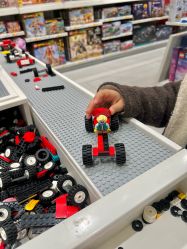 -乐高授权专卖店(济南万象城店)