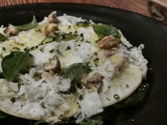 时令梨和苹果沙拉配羊奶芝士-Mercato莫卡多露台餐厅与酒吧(K11店)
