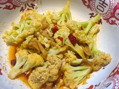 -昱龙大盆牛蛙馆(三兴街总店)