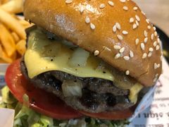 -The Habit Burger Grill 哈比特汉堡(复兴soho店)