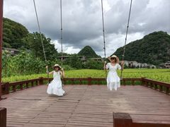 -高荡千年布依古寨旅游景区