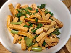 衡山香干-费大厨辣椒炒肉(万家丽一店)