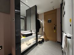 -IU酒店(北京通州环球度假区梨园地铁站店)