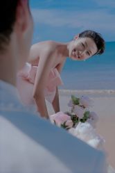 点击看大图 -挪娅婚纱摄影皇家会所