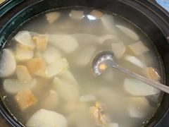 酸萝卜鸭汤-颐泽园酒店