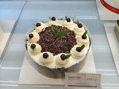 -罗森尼娜(德思勤店)