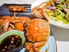 -嗨辣小聚·盘锦河蟹·海鲜烧烤龙虾(盘锦十年好店)