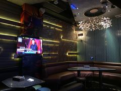 -K+全国连锁KTV(绿地缤纷天地店)