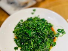 -吴越荣记苏州菜·松鼠桂鱼100%活鱼现做(月光码头店)