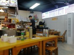-明姨仔潮汕美食·碳炉猪脚·汕尾牛腩饭·起片鸡煲(起义路店)