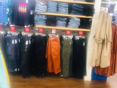 -GAP(王府井奥莱·香江小镇店)