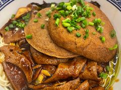 蛤蜊猪肝面-沪西老弄堂面馆(定西路店)