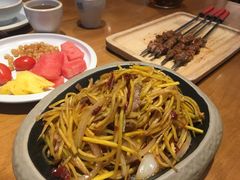 -莲香西域·正宗新疆菜(龙华店)