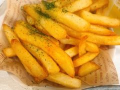 -LESCEDARS  Bistro香柏树(外滩店)