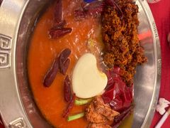 -山城年华老火锅(玉林店)