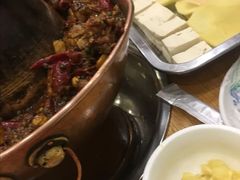 -超越炭火牛蛙火锅鸡(河东店)