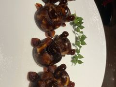 甄御招财猪蹄-甄御•海鲜新青岛菜(麦岛店)