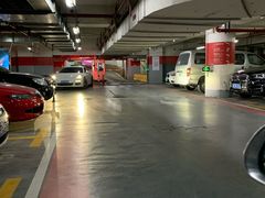 -日月光中心-停车场