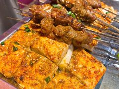 -宫老四·上品烧烤酒店(汉东路店)