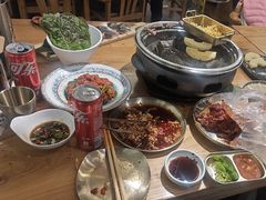 -青瓦餐厅·生鱼片·韩园烤肉(西塔店)