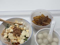-辣辣小吃豆花米线(大观篆新农贸市场店)