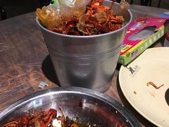 -巴厘龙虾·榜首油焖大虾(音乐学院·沿江酒馆店)