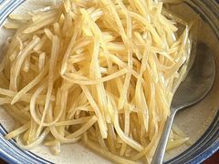 酸辣土豆丝-曾福兴