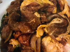 -马路牙子烧烤音乐酒馆(望京店)