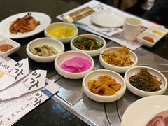 八小碟前菜-李家韩国烧烤馆(光辉苑店)