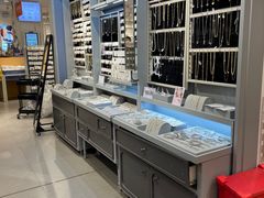 -三福时尚(三峡广场华夏银座店)