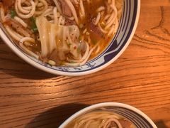 -鑫花溪牛肉米粉(景德路店)