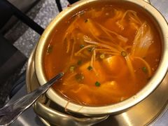 泡菜肥牛汤-本炙炭烤·蒲烧活鳗料理店(金沙洲店)