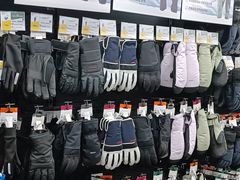 -迪卡侬(西三旗店)