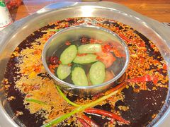 -六公里老火锅(总店)