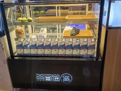 面包甜点陈列柜-茶百道(昌平府学路店)