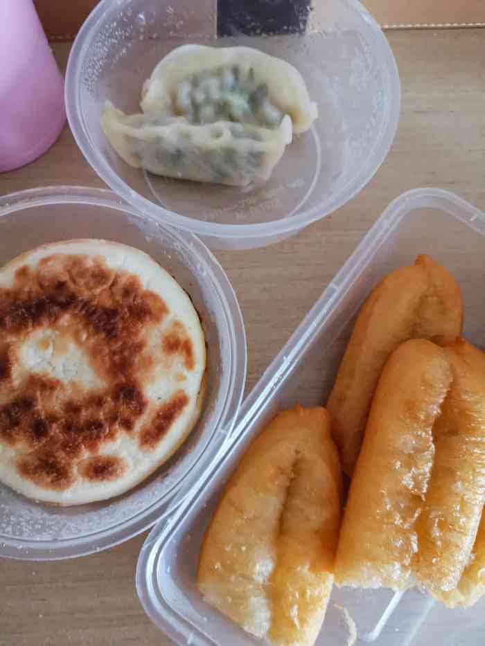 巧溢粥铺(高新店)-"烧麦放了香菇诶,吃起来一下吃到香菇味道还.