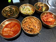 -24 新村雪浓汤(长白山烤肉店)