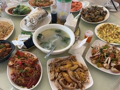 -红月湾海鲜饭店•沙滩海景(双月湾店)