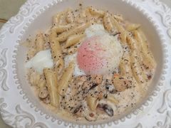 -玛格萝妮比萨屋(四平店)