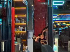 -屋有岛沉浸游戏旗舰店(中山公园店)