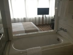 -上海新锦江大酒店