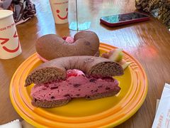 加州胭脂&nbsp;California&nbsp;Pink-Catch Bagel(芳草地店)