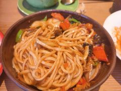 -耶里夏丽·丝路国际·新疆餐厅(浦东区东方路店)