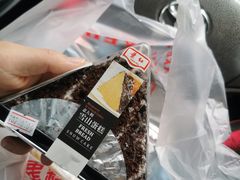 雪山蛋糕-红叶蛋糕(广达路总店)