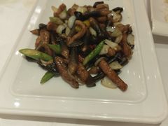 黑鸡枞菌炒猪爽肉-宝园酒家(美林M·LIVE天地东座店)