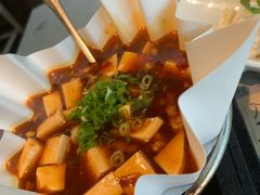 -穹六人间 people 6(岳阳路店)